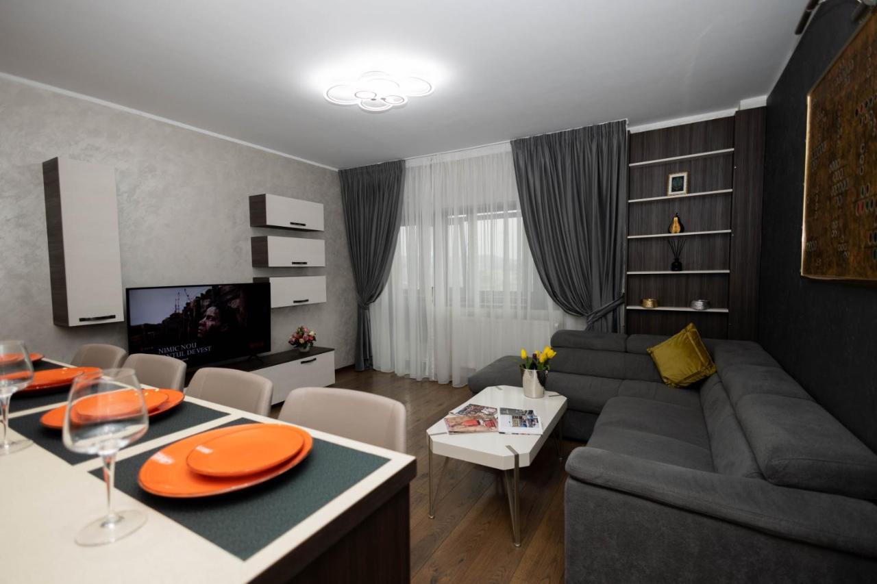 Central Apartament 4 Apartment ยาช ภายนอก รูปภาพ