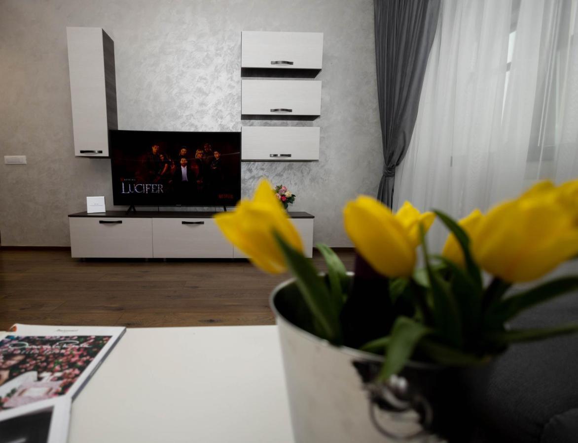 Central Apartament 4 Apartment ยาช ภายนอก รูปภาพ