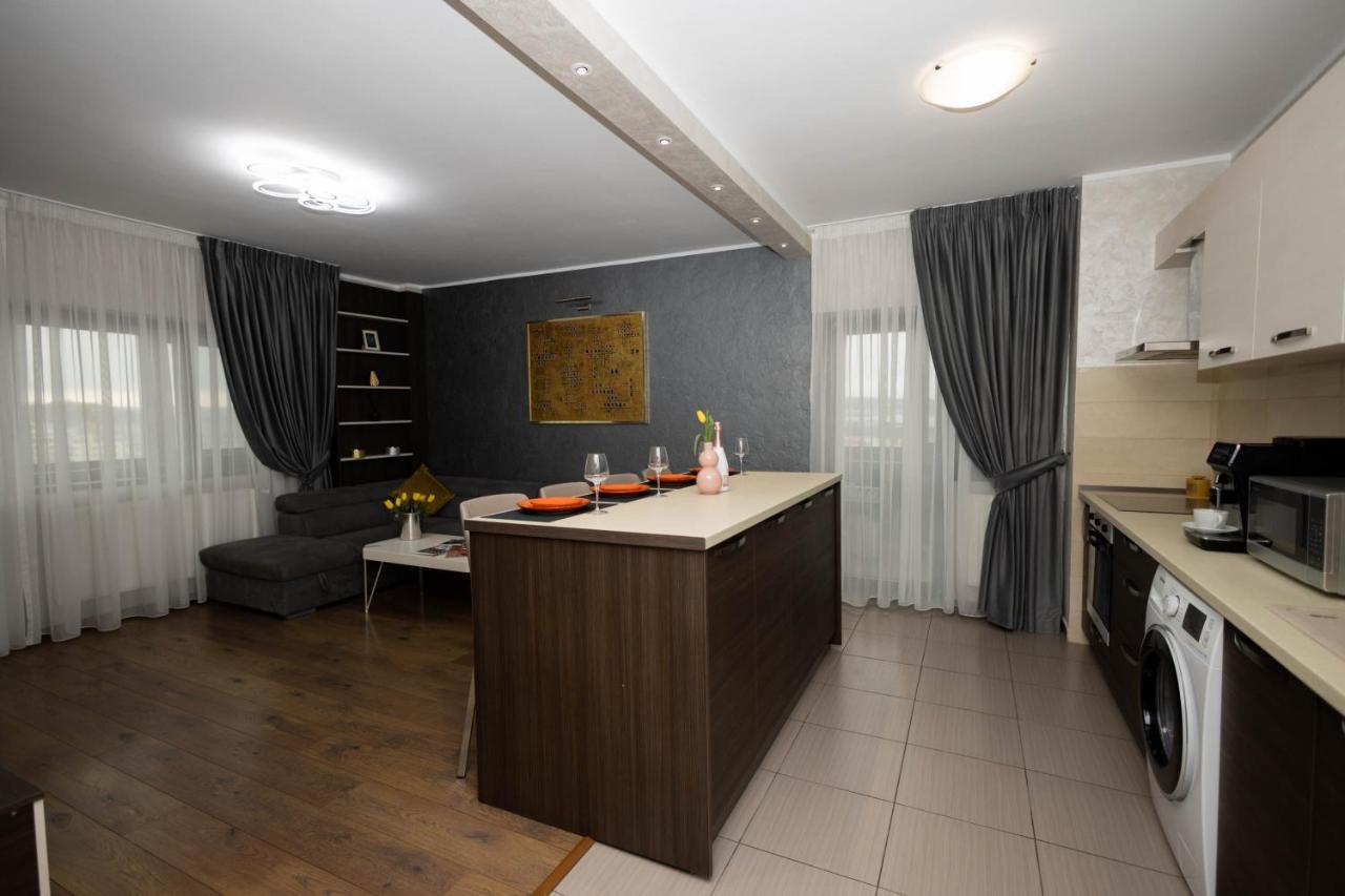 Central Apartament 4 Apartment ยาช ภายนอก รูปภาพ
